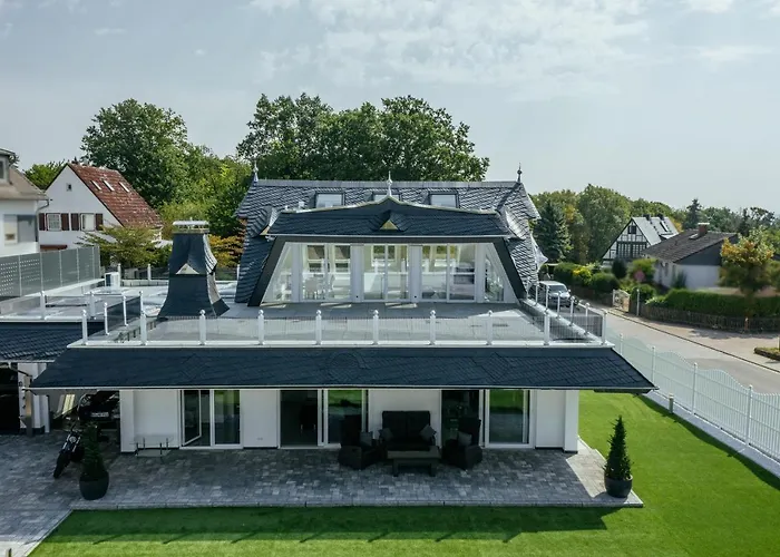 Luxus Pasha & Nero 公寓 *