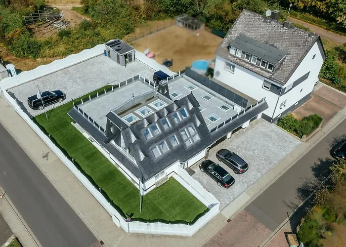 Luxus Pasha & Nero * 盖森海姆