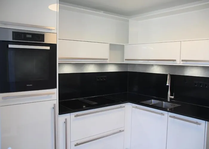 Luxus Pasha & Nero Apartment *